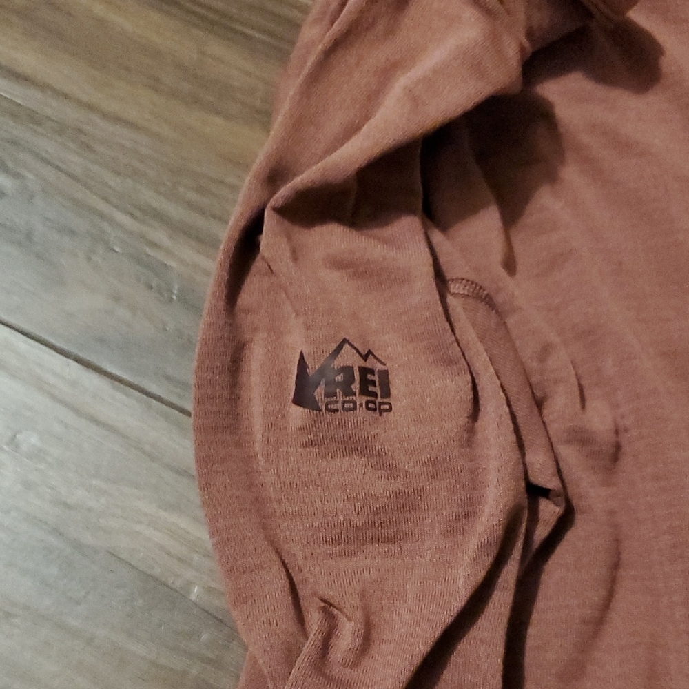 REI Women's Base Layer Quarter-Zip Sweatshirt - Picture 8 of 8
